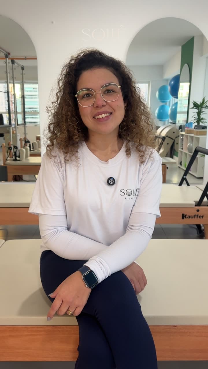 3 exercícios pra fazer ao chegar do trabalho e aliviar a coluna